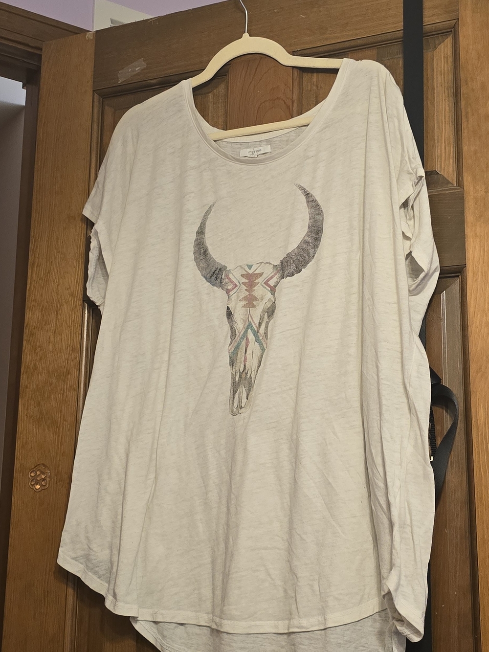 Maurices Cream Short Sleeve Scoop Neck Tee with Bull Skull Graphic